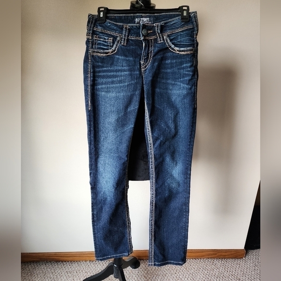 Silver women's Suki Mid-Straight Jean Sizs w26/L34 - Picture 1 of 5